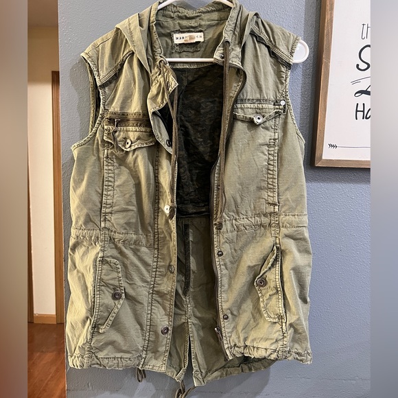 Anthropologie Jackets & Blazers - Anthropologie Olive Green Utility Zip Anorak Vest Size Medium